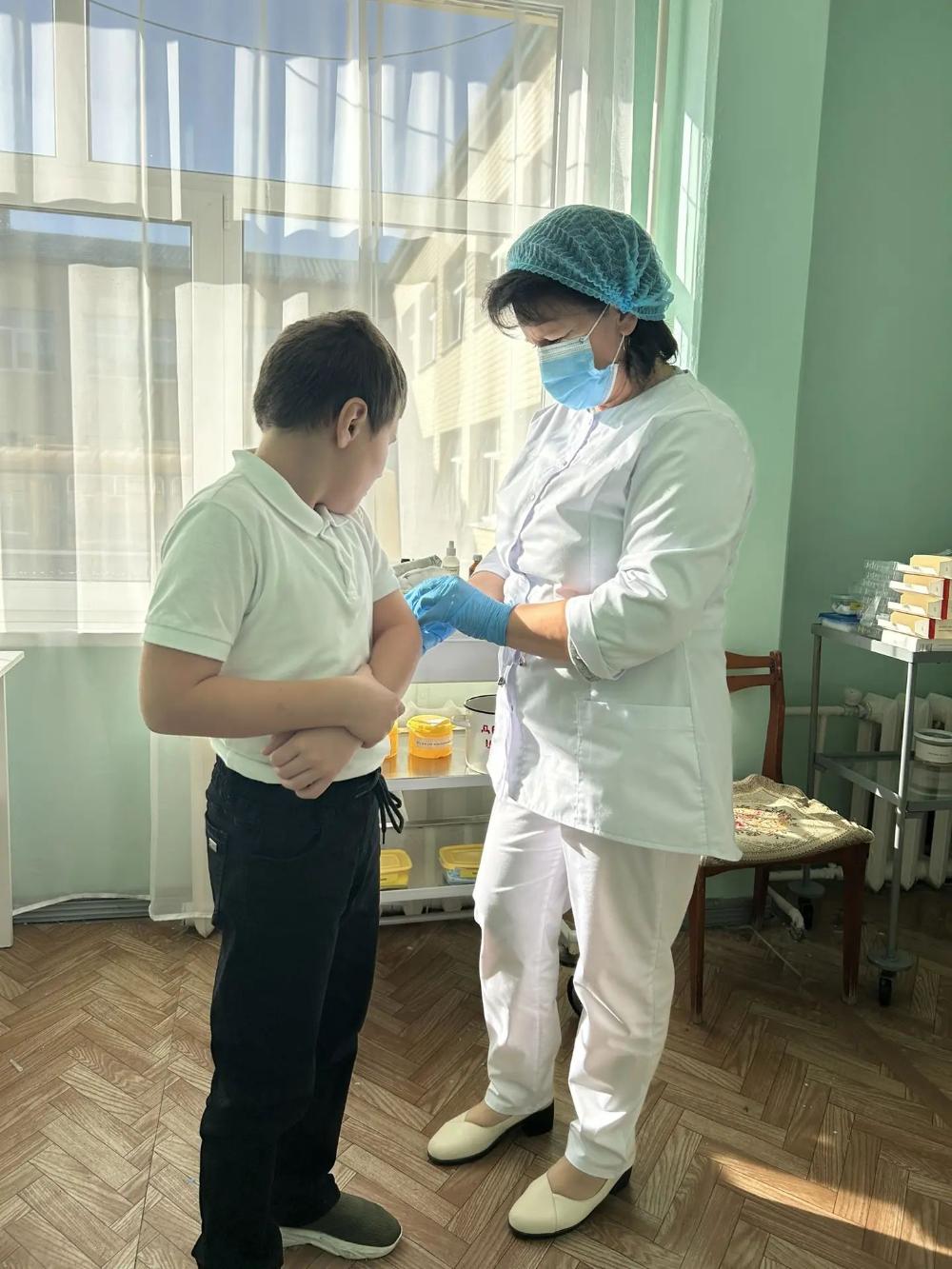 В школах Белинского района проводят вакцинацию против гриппа.